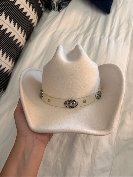 Accessories - Cream Western Felt Cowboy Hat with Decorative Conchos